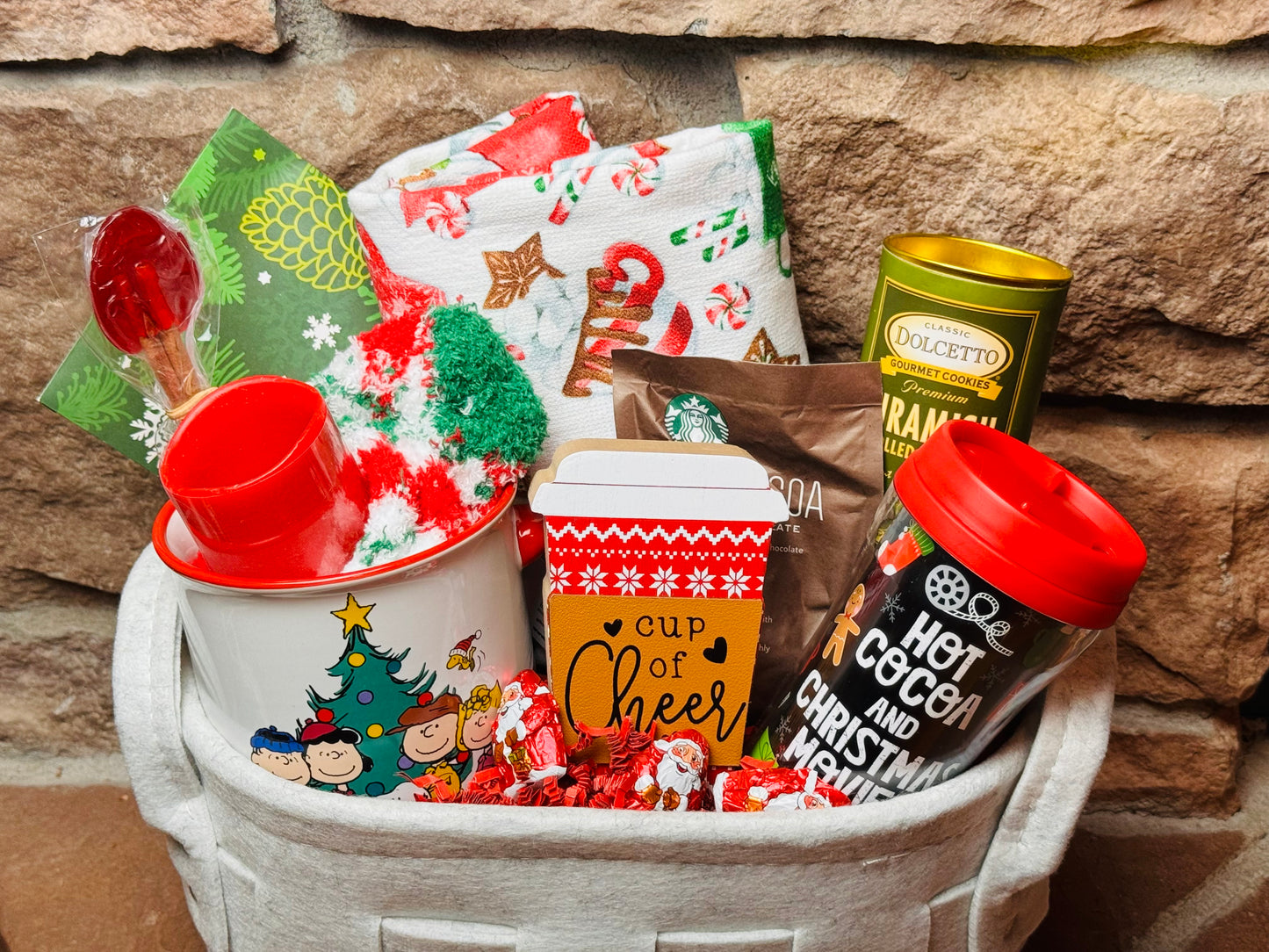 Christmas Peanuts Cup of Cheer Gift Basket